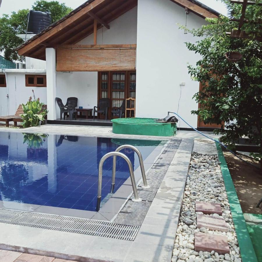 Bella Nilaveli Beach Exterior photo